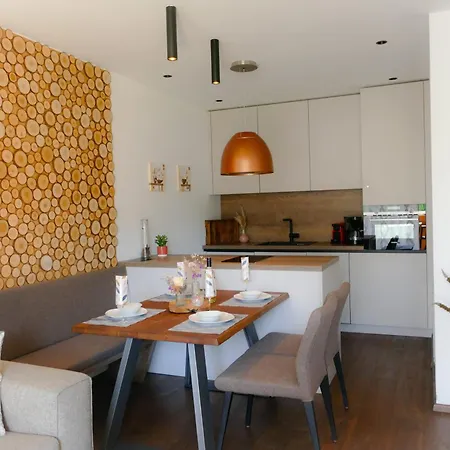 דירה Grimmingpanorama Mit Sauna By Salzkammergood Living טאופליץ